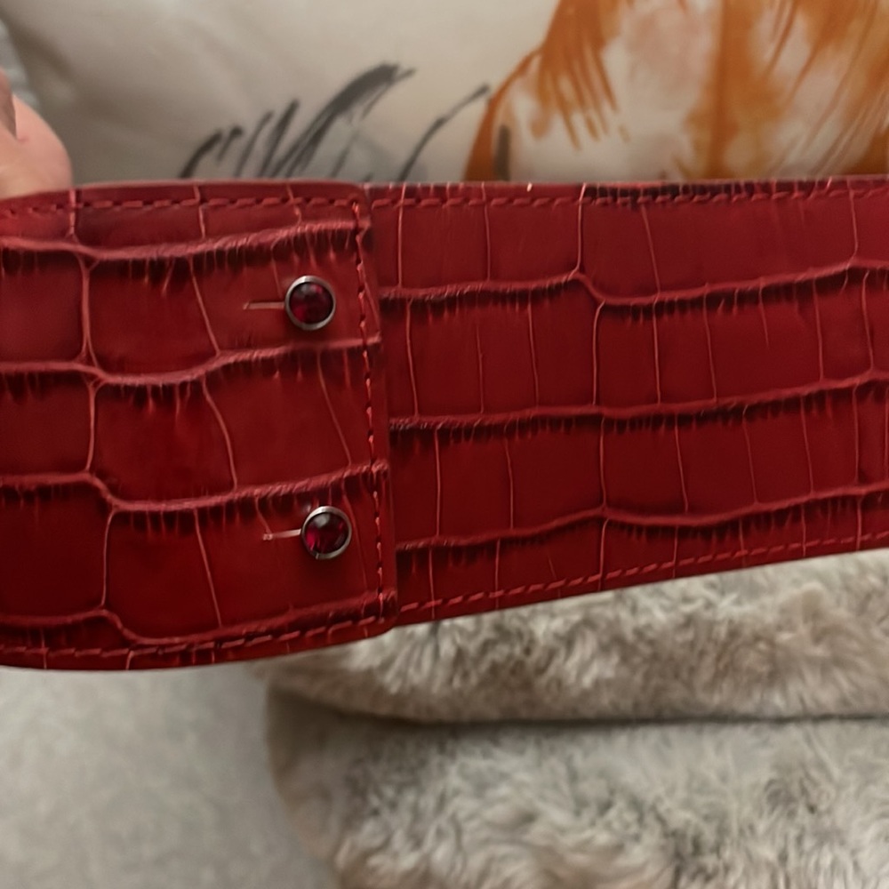 Swarovski Red wide leather belt / rhinestone Size Medium/ Large 38 - Picture 8 of 10